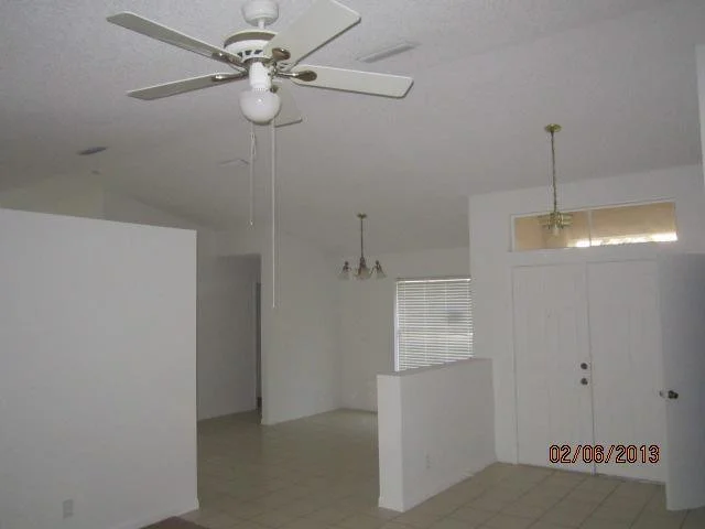 Photo of 3083 Lillian Lane