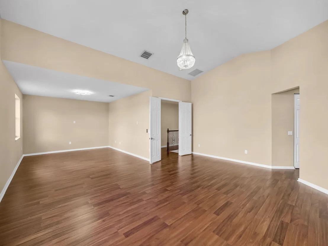 Photo of 2754 Danforth Terrace