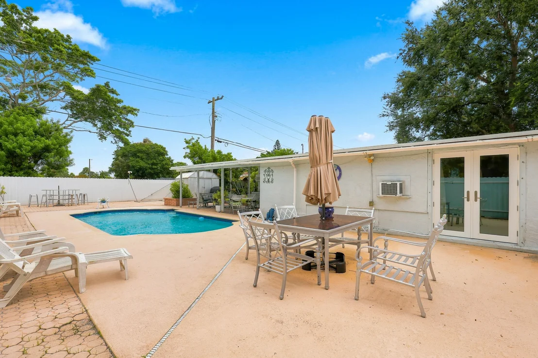 Photo of 3239 DOLAN Road