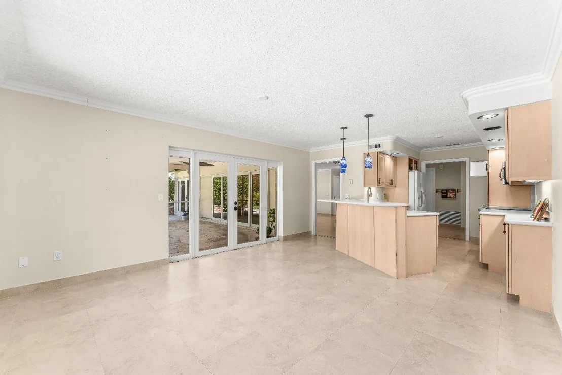 Photo of 2301 Banyan Road