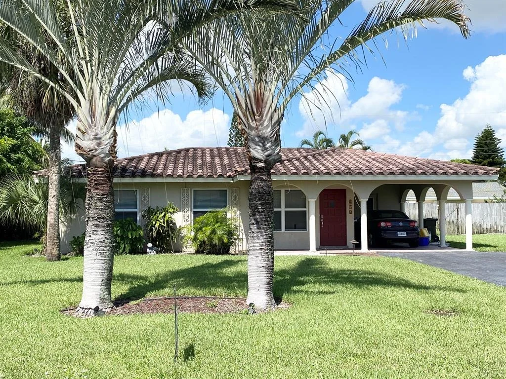 Photo of 640 Kingbird Circle