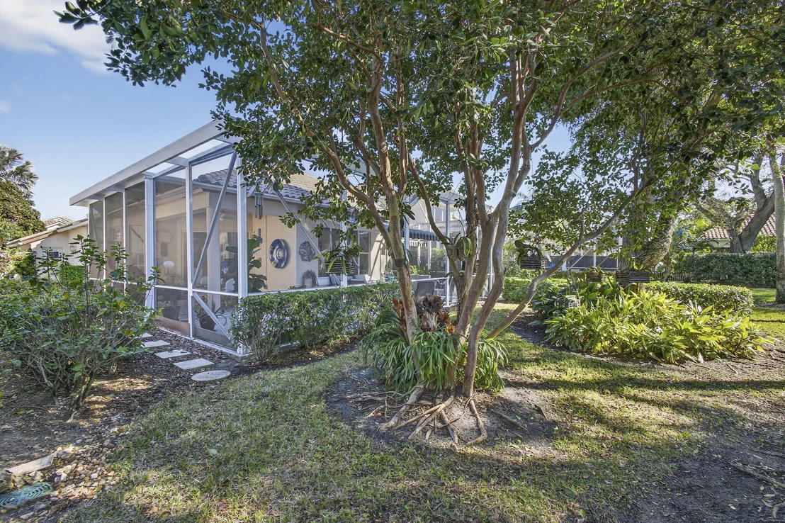 Photo of 951 Augusta Pointe Drive