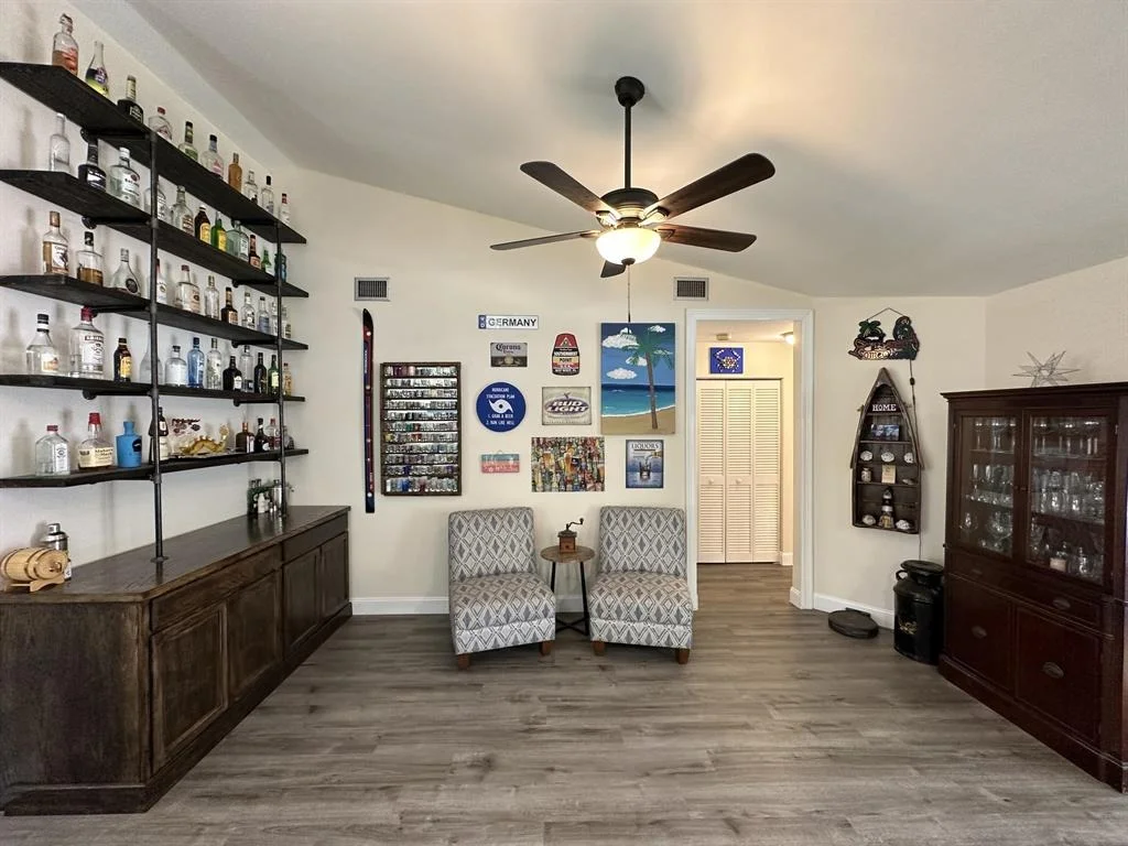 Photo of 455 Seneca Lane