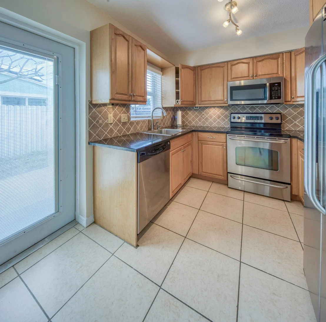 Photo of 3578 Coconut Road