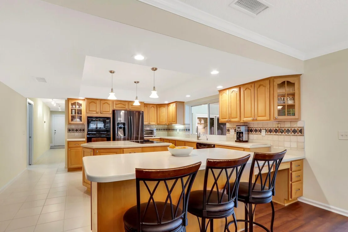 Photo of 41 Golfview Drive