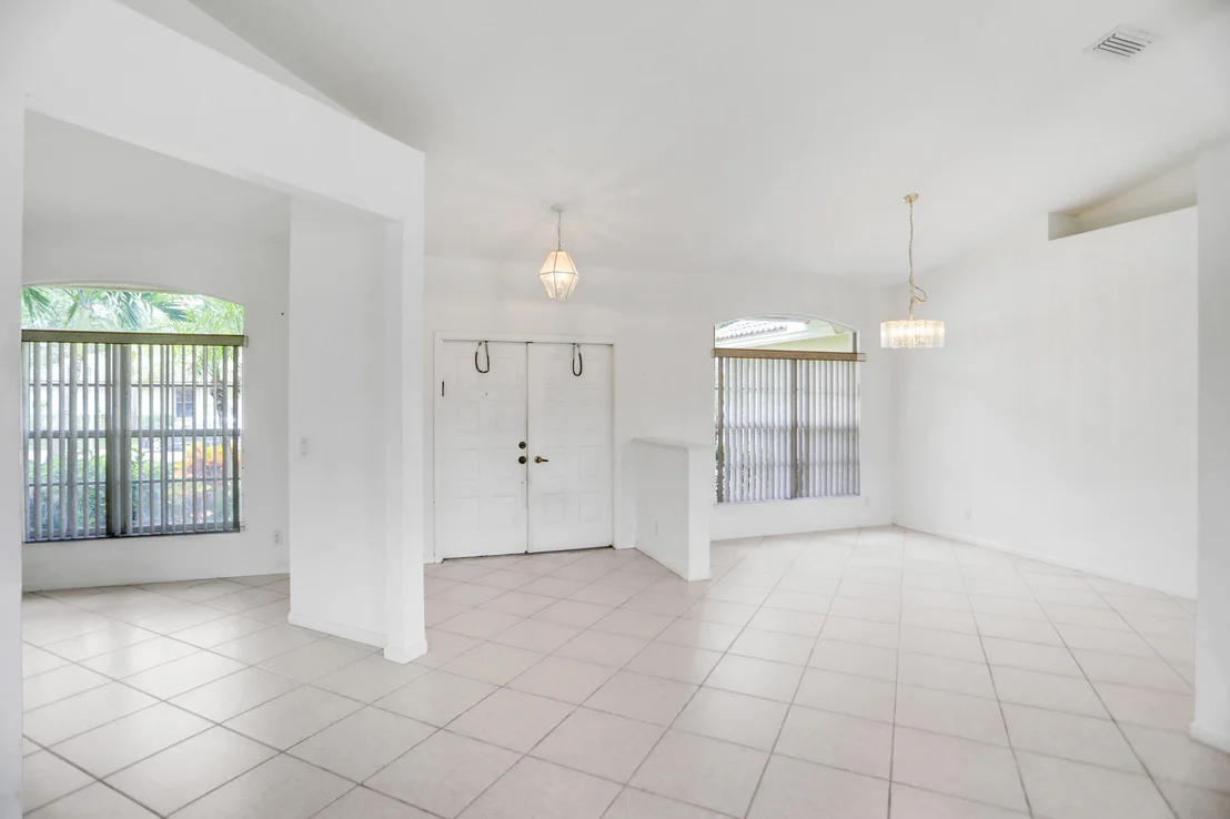 Photo of 190 Cypress Trace
