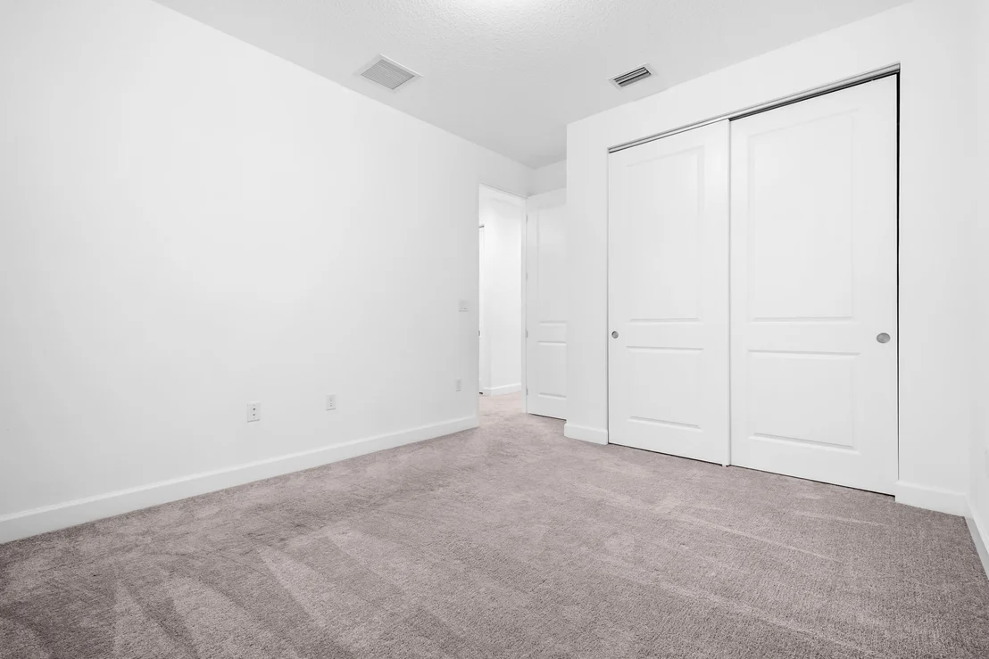 Photo of 1403 Thistle Place