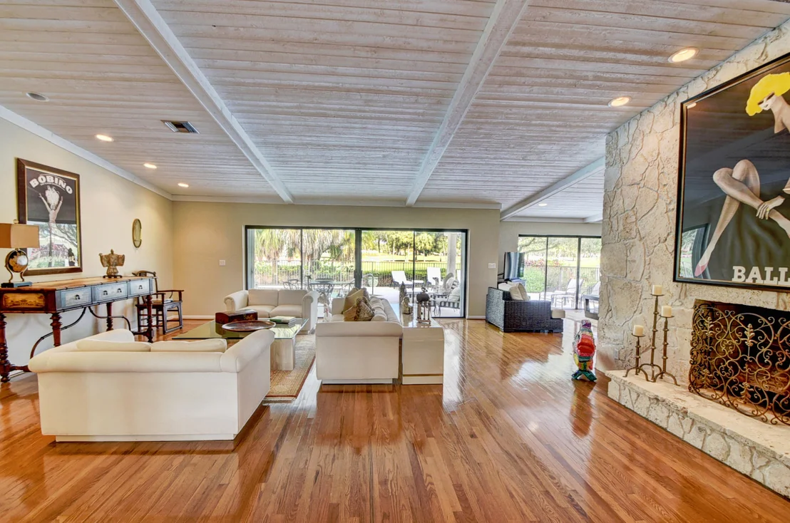 Photo of 4573 White Cedar Lane