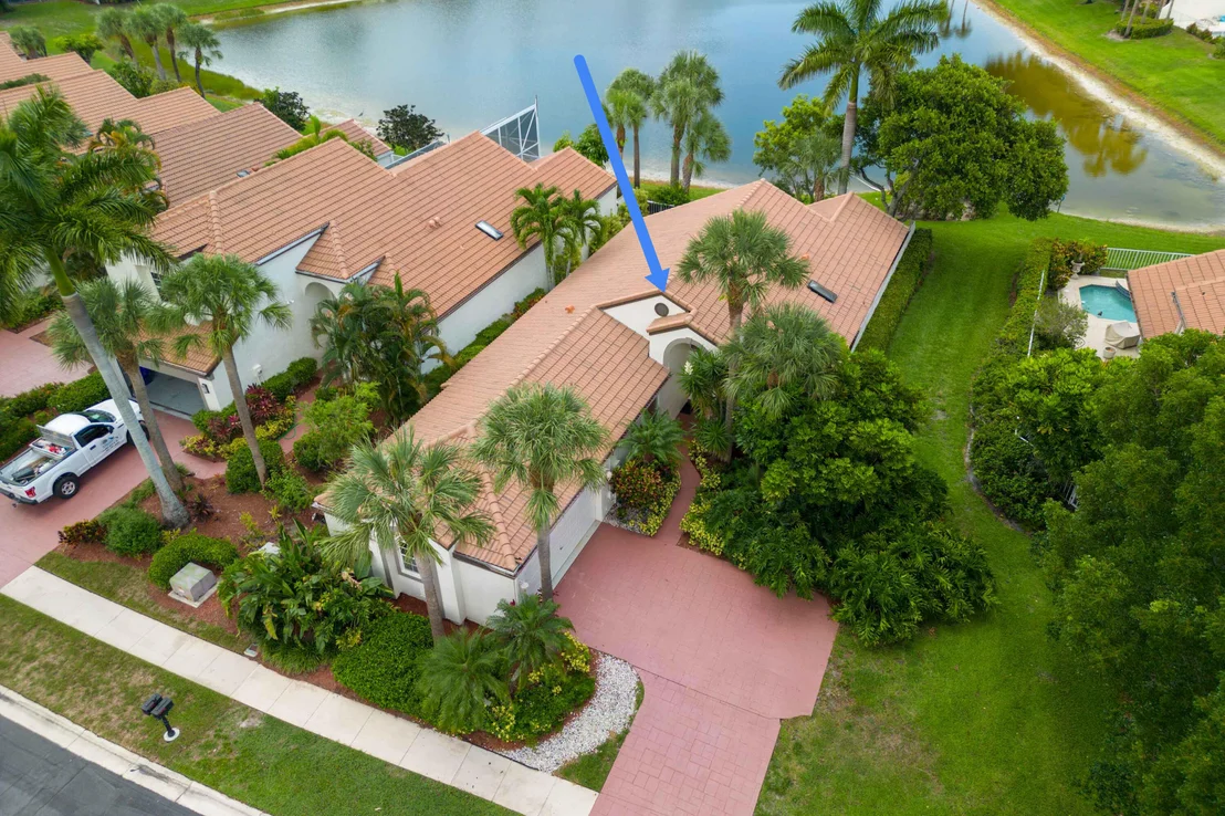 Photo of 22586 Esplanada Drive