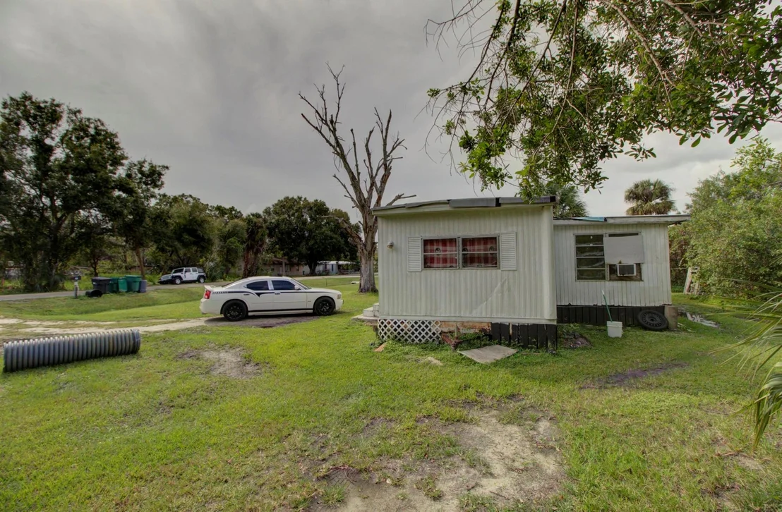 Photo of 2413 NW 5th Street