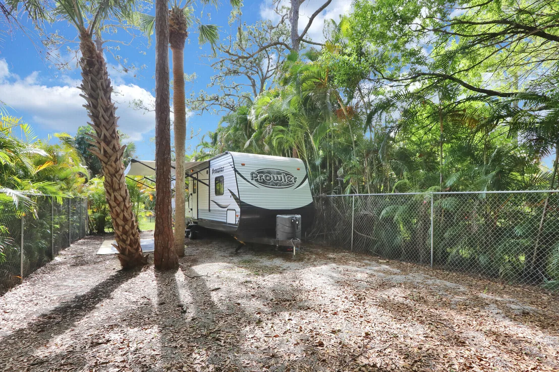 Photo of 12874 Bryan Road