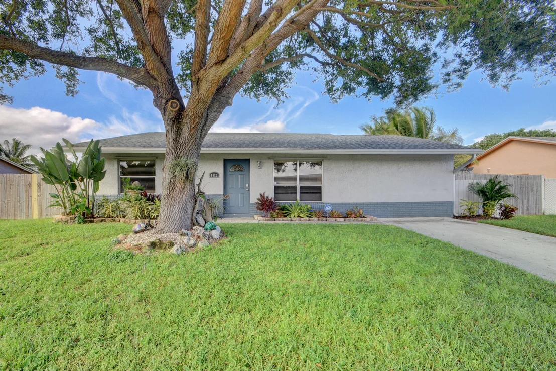 Photo of 4872 Poseidon Place