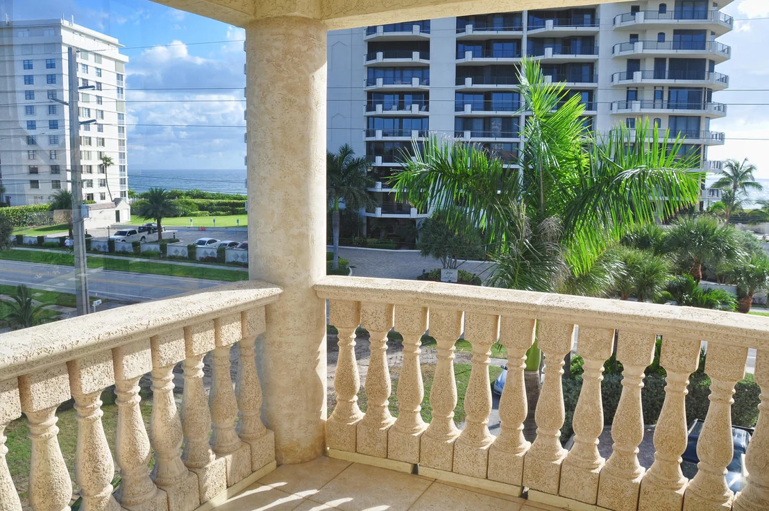 Photo of 761 Ocean Drive