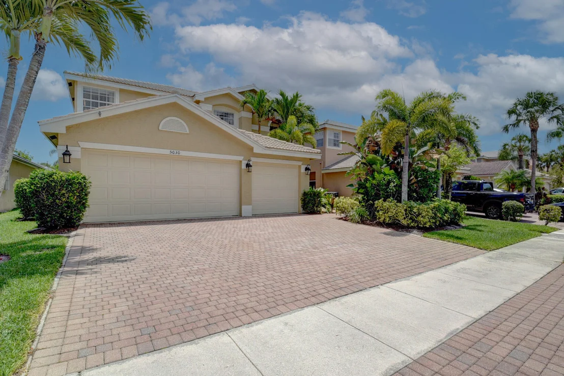 Photo of 5030 Solar Point Drive