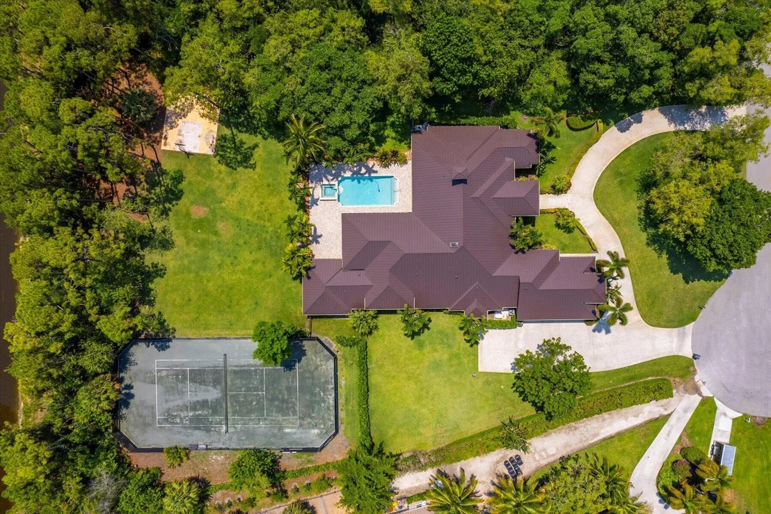 Photo of 14370 Halter Road
