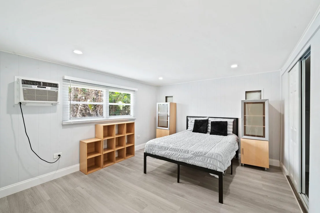 Photo of 22868 Cascade Road