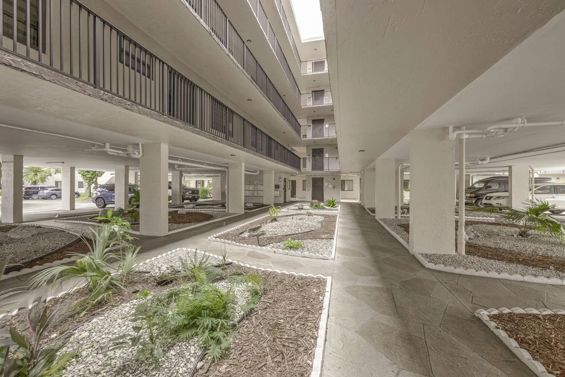 Photo of Unit 411 at 8000 Hampton Boulevard