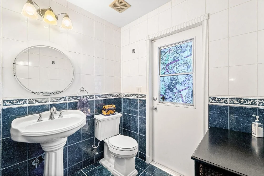 Photo of 1108 Petrel Road