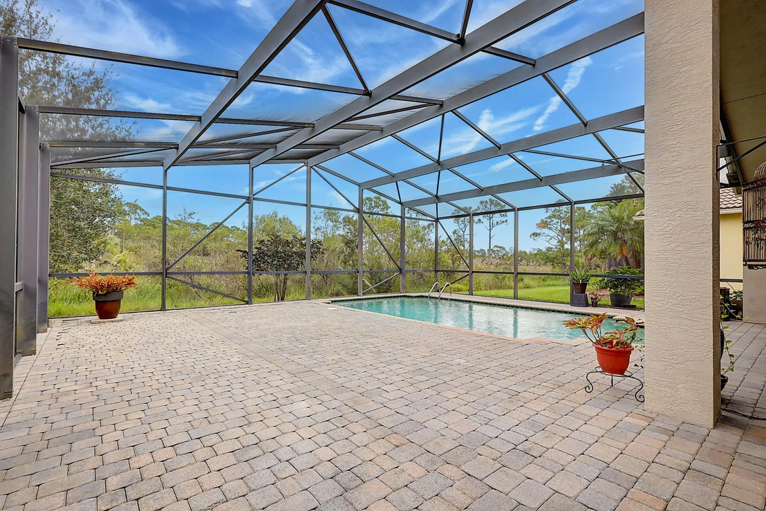 Photo of 6904 SE Twin Oaks Circle