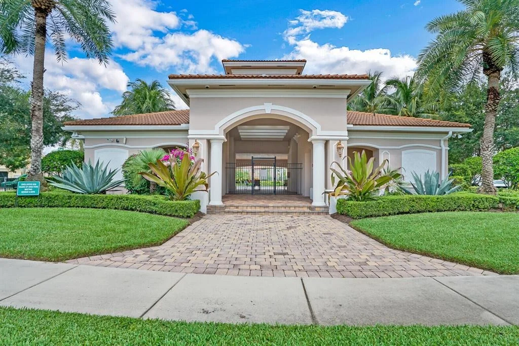 Photo of 4324 Star Ruby Boulevard
