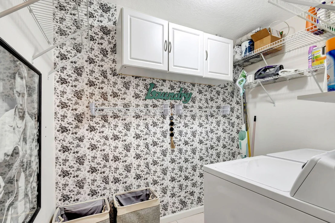 Photo of Unit D at 101 Half Moon Circle