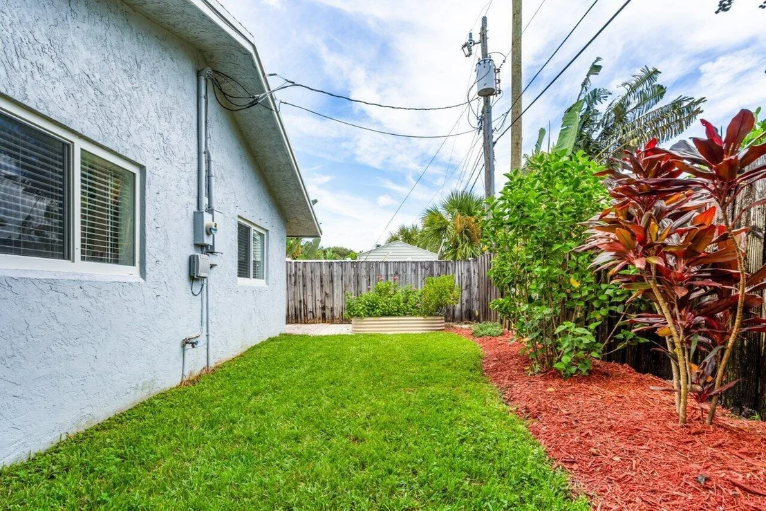 Photo of 609 Heron Drive