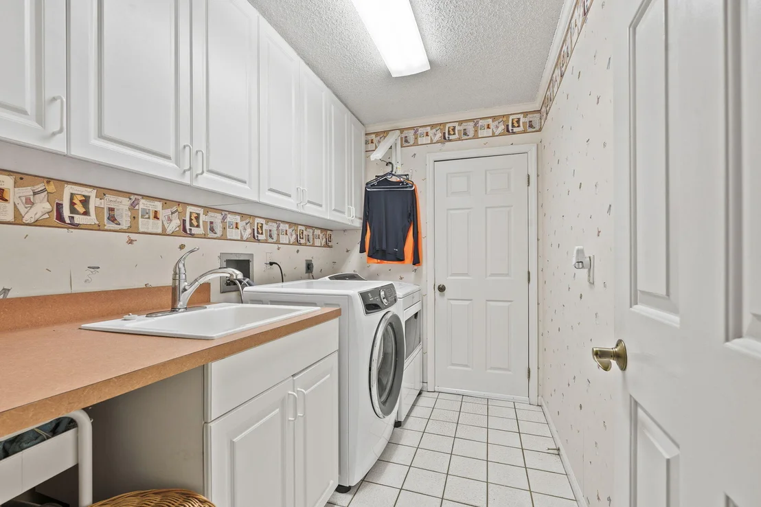 Photo of 3374 SE Fairway E