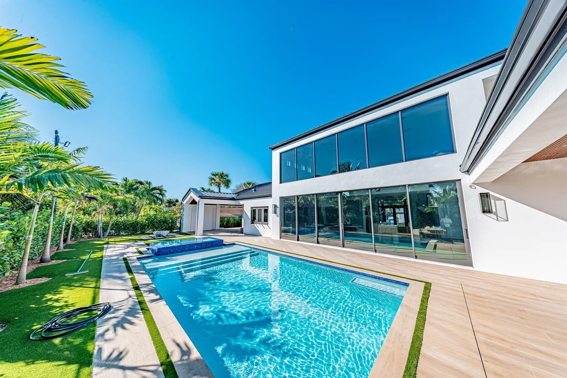 Photo of 3215 Palm Drive