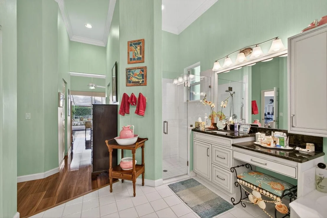 Photo of 9923 SE Oak Tree Terrace