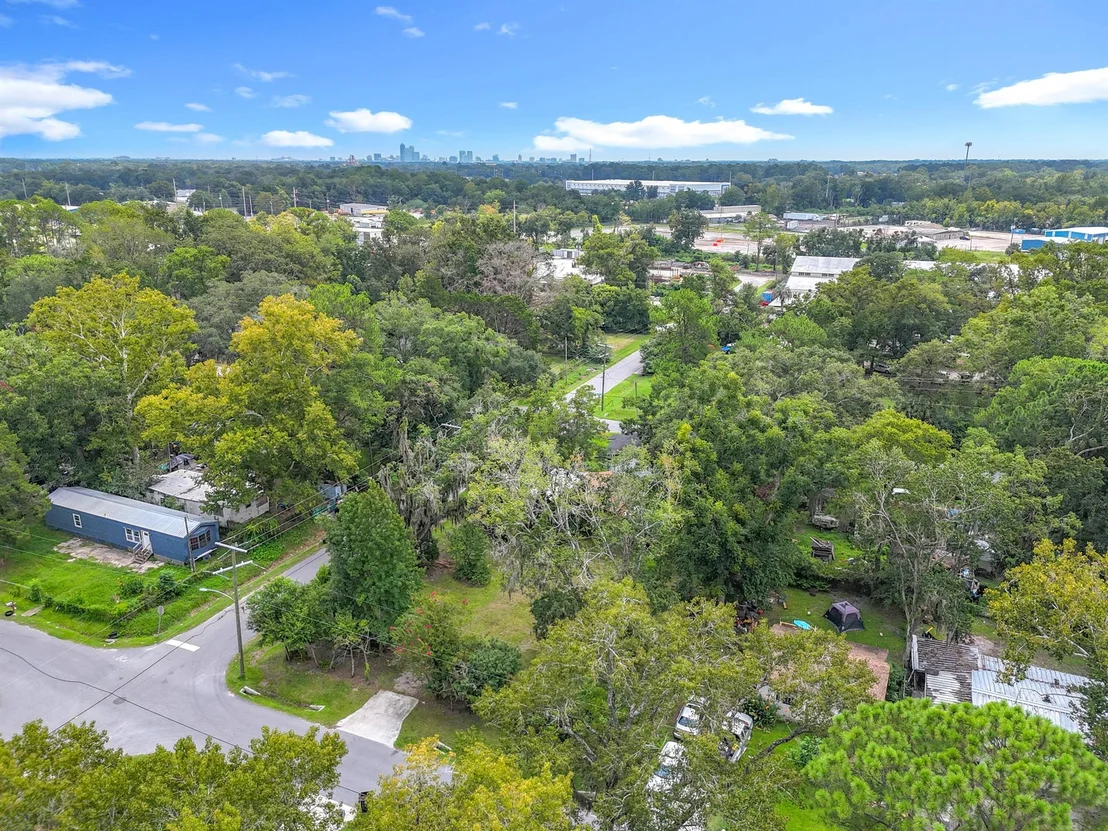 Photo of 2842 Lucoma Drive