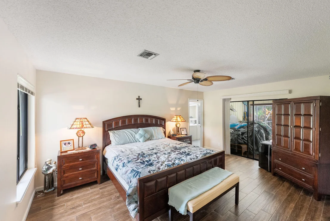 Photo of 17982 Tidewater Circle