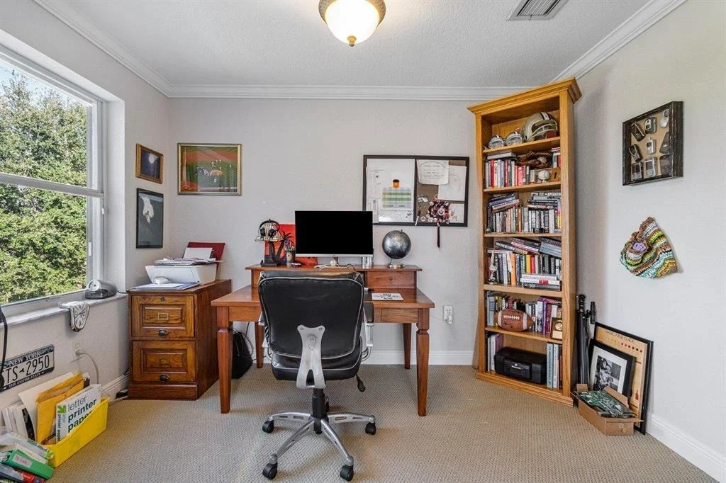 Photo of 19047 Skyridge Circle