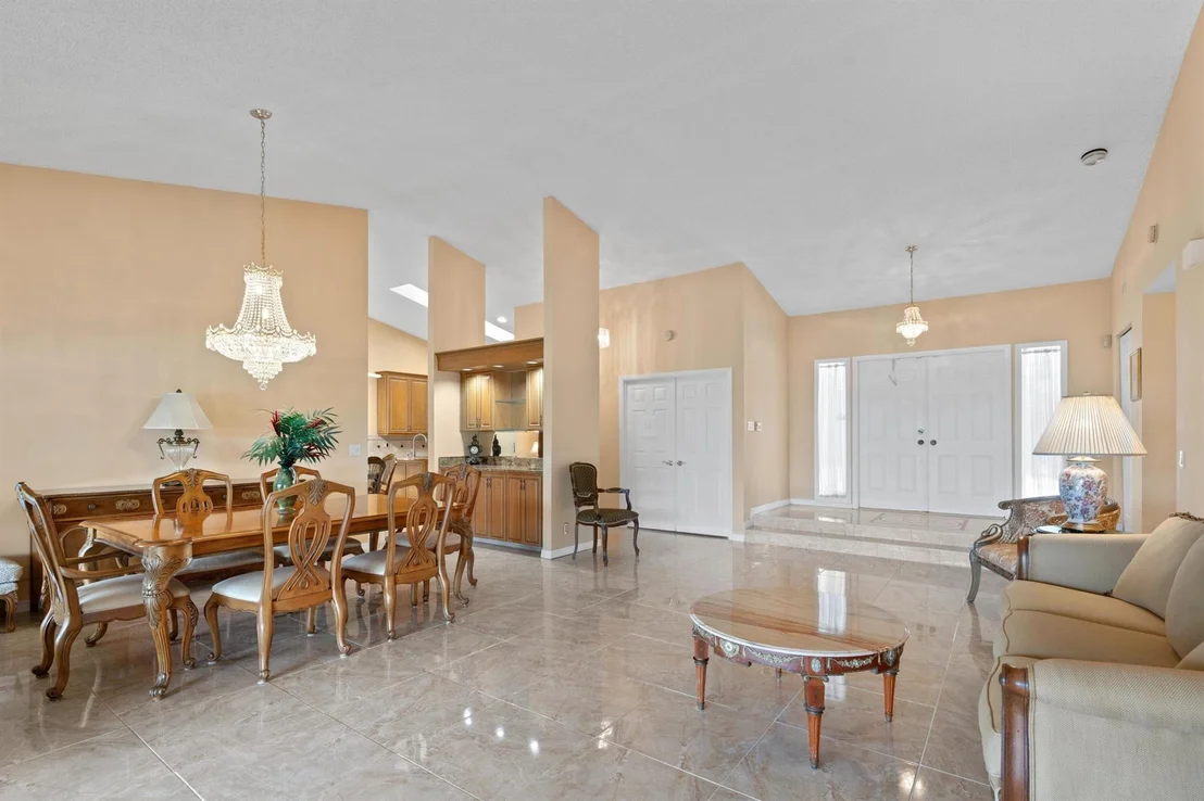 Photo of 8681 Eagle Run Drive