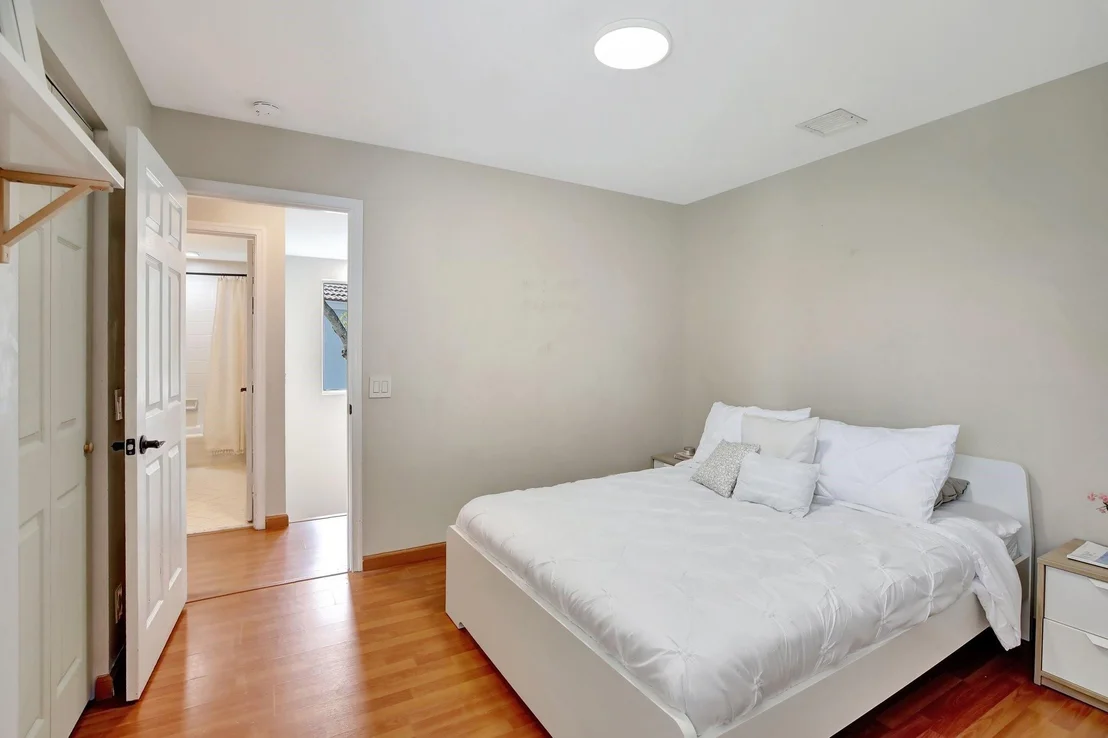 Photo of 1492 Zenith Way