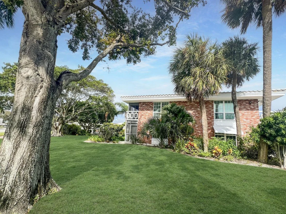 Photo of Unit 216 at 331 TEQUESTA Drive