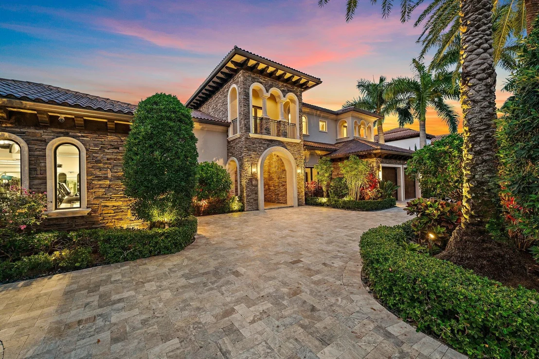 Photo of 636 Hermitage Circle