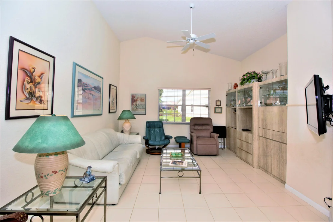 Photo of 7933 Sandy Pointe Drive