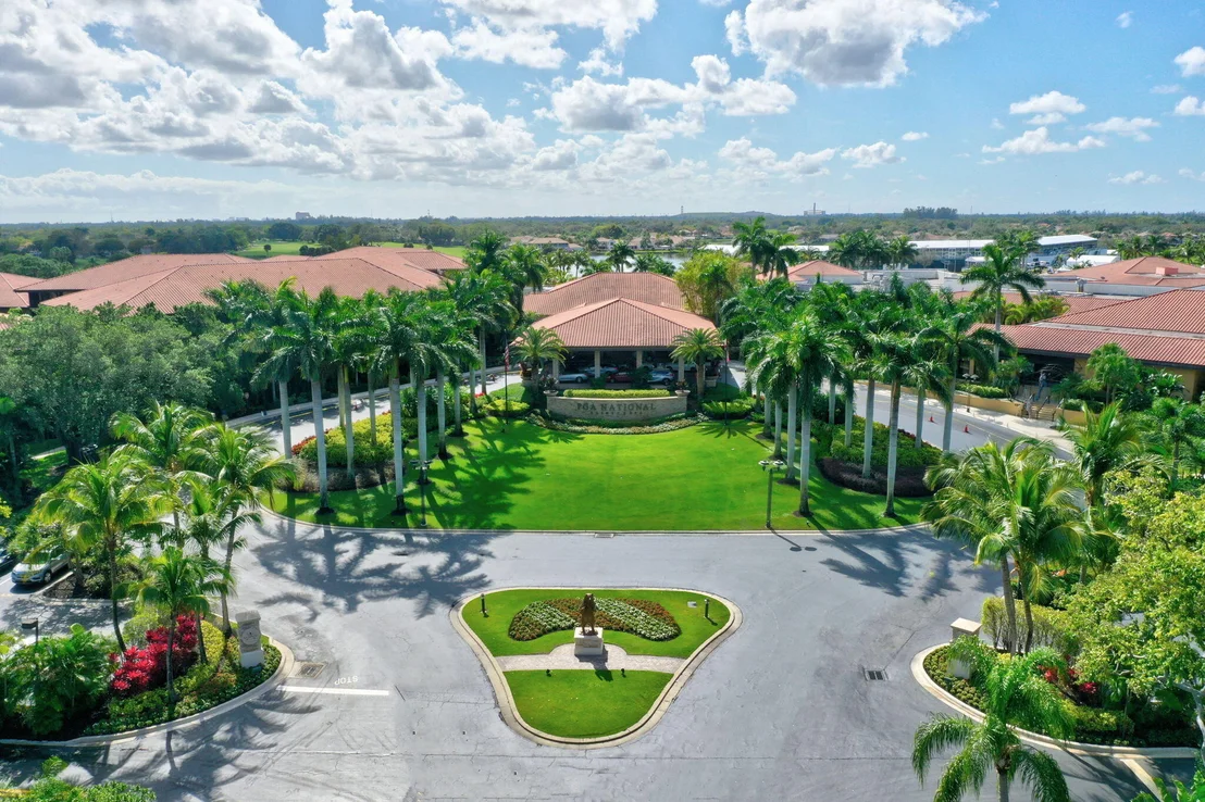 Photo of 200 Eagleton Estates Boulevard