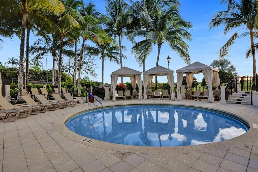 Photo of 6867 Cairnwell Drive