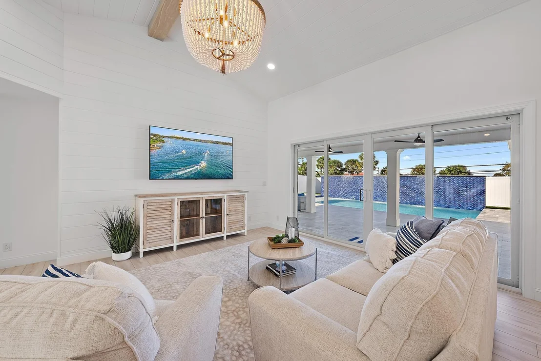 Photo of 491 Sunset Way