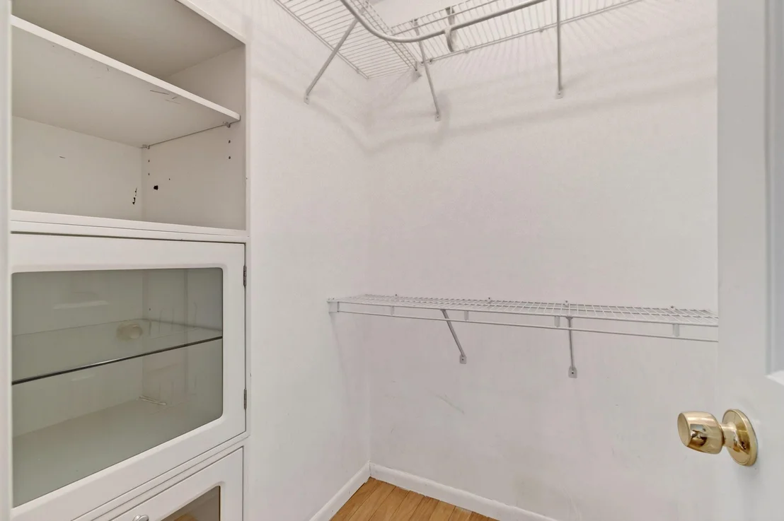 Photo of 5442 Sunrise Boulevard