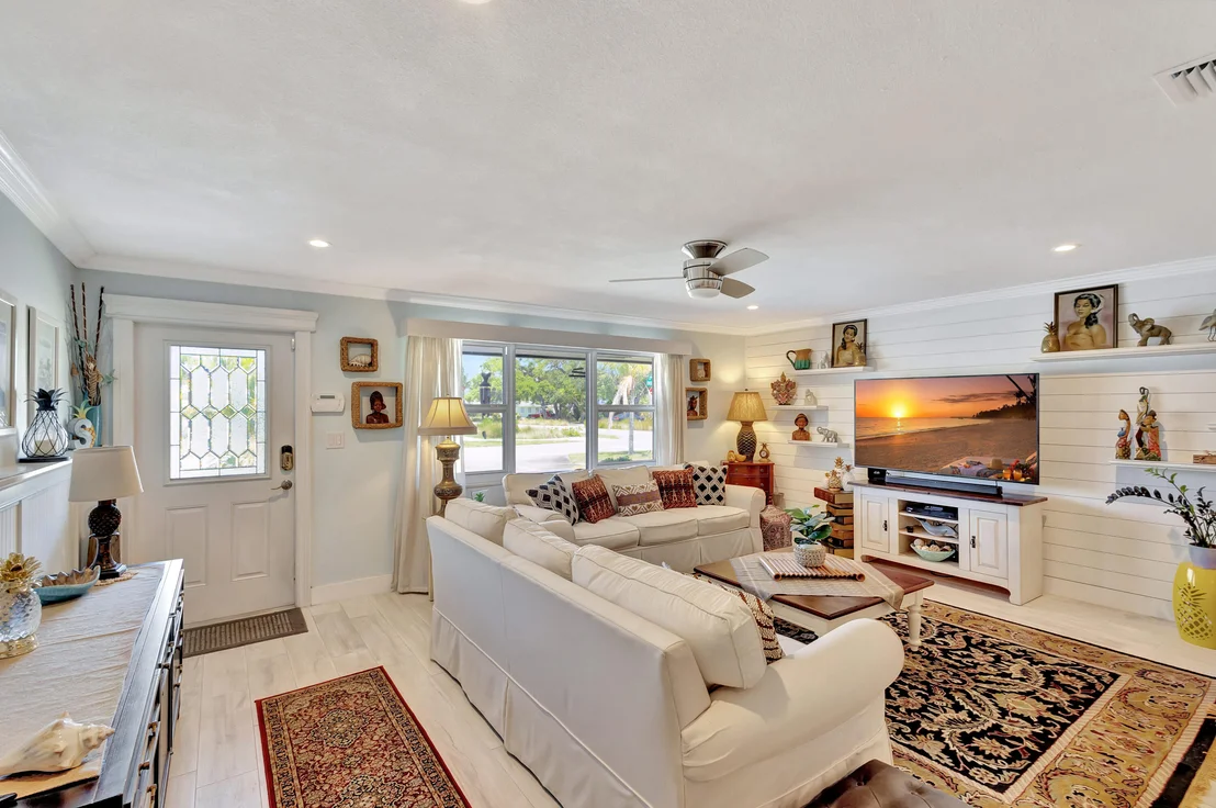 Photo of 206 Evergreen Drive