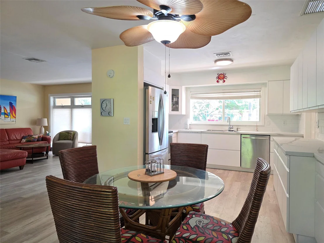 Photo of 2585 SE 3rd Street