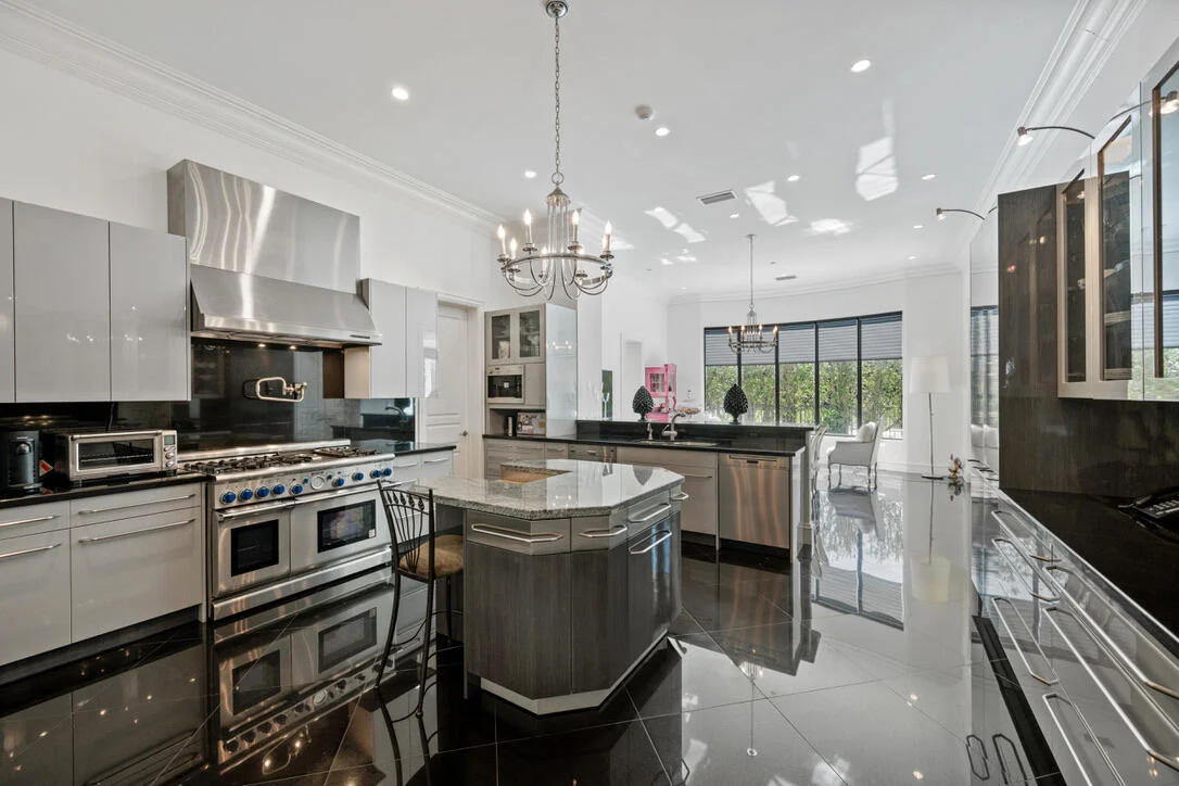 Photo of 7172 VALENCIA Drive