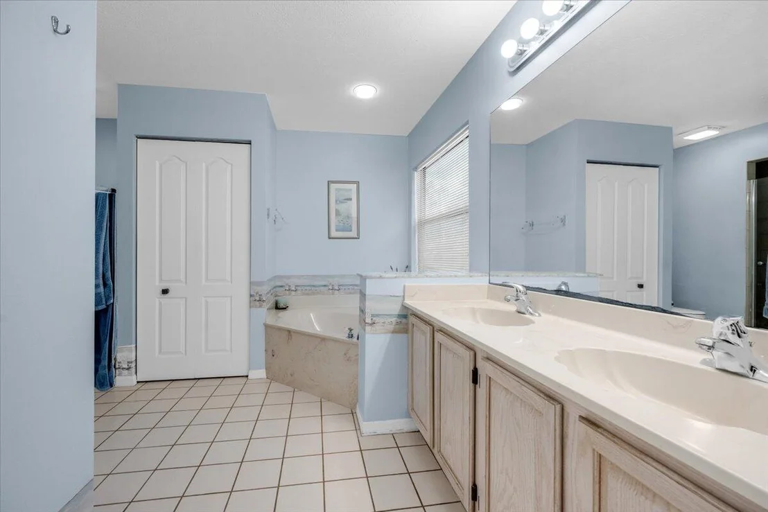 Photo of 17424 121st Terrace N