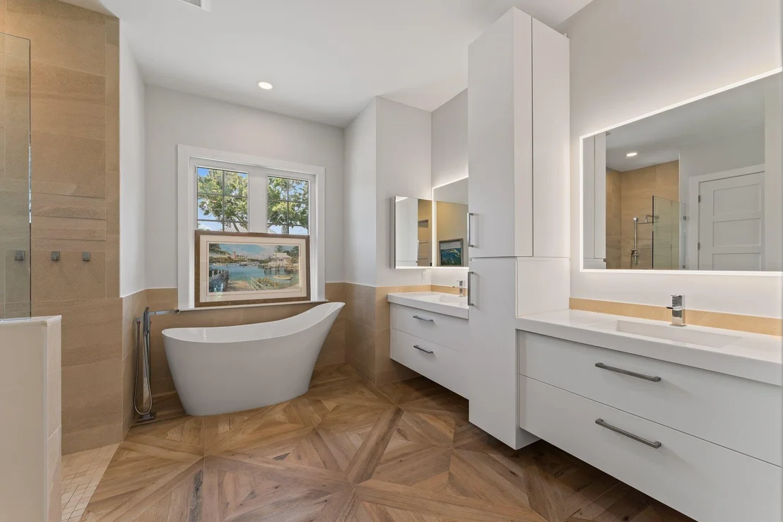 Photo of 200 SE Turtle Creek Drive