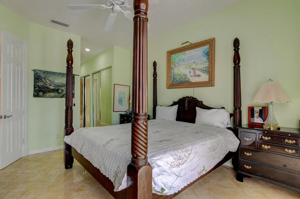 Photo of 2065 Valencia Drive
