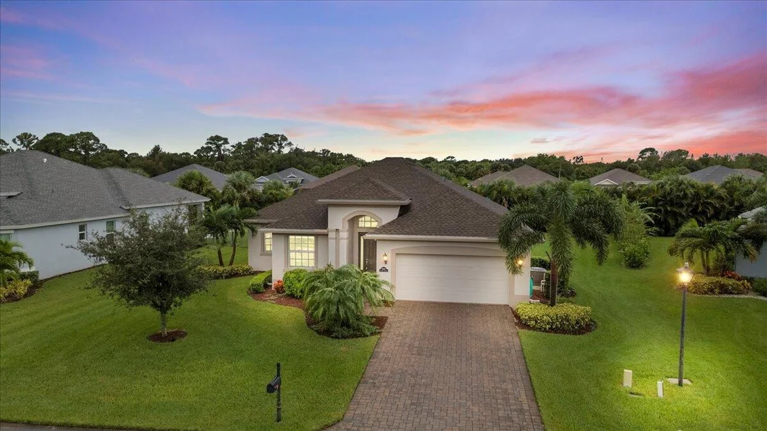 Photo of 8369 Paladin Square