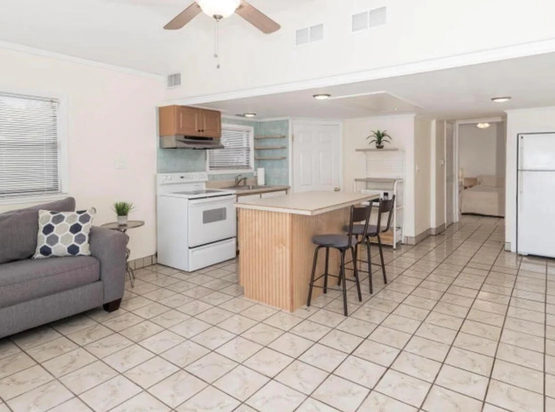 Photo of 5354 SE Horseshoe Point Road