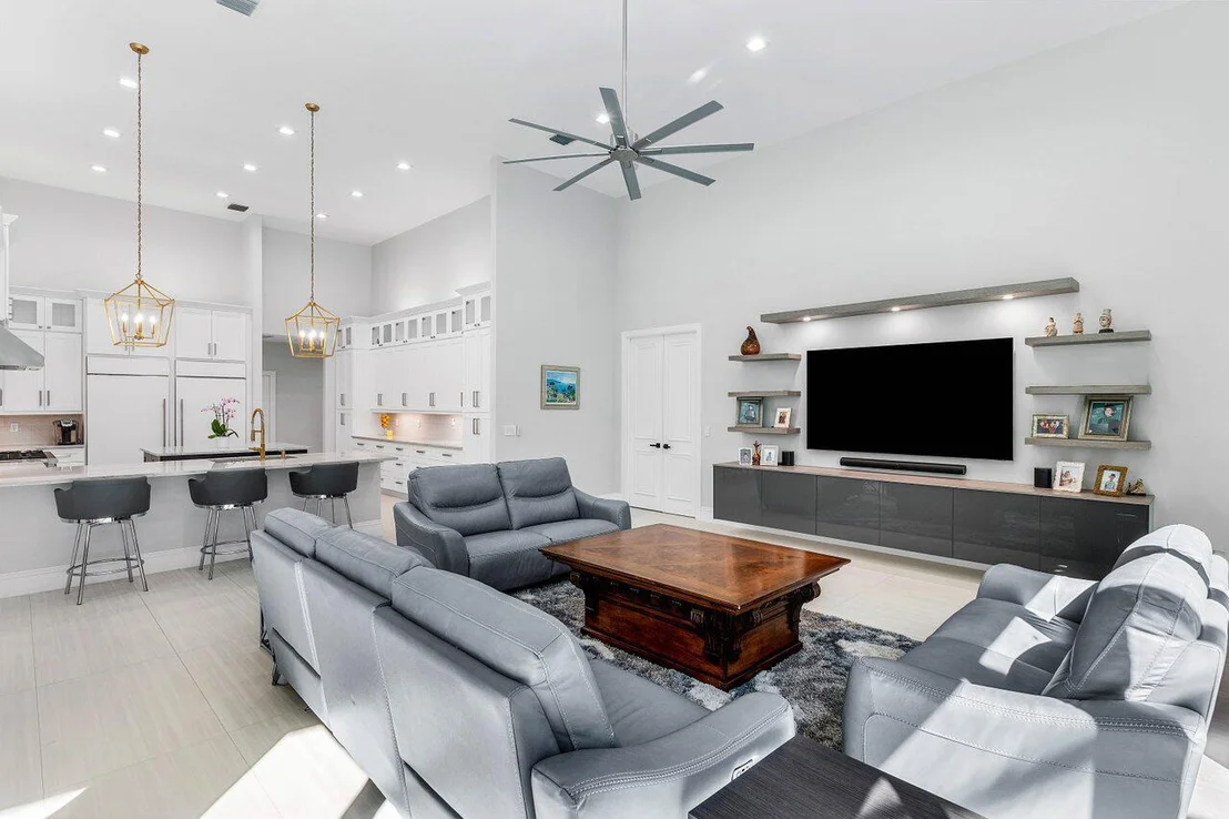 Photo of 17607 Bocaire Place